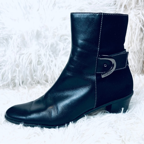 Joan & David Shoes - Vintage Joan & David CIRCA Black Leather Boots